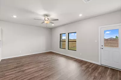 19051 Cetara Villa Drive, Hockley, TX 77447 - Photo 9