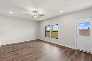 19051 Cetara Villa Dr, Hockley, TX 77447 - Photo 9
