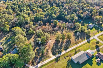 230 County Road 3373, Cleveland, TX 77327 - Photo 17