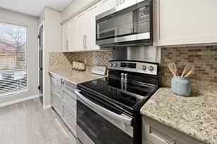 3226 Poe Dr, Montgomery, TX 77356 - Photo 7