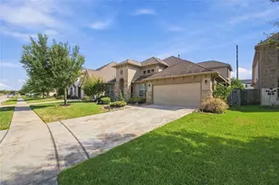 16510 Hamilton Pool Dr, Cypress, TX 77433 - Photo 47