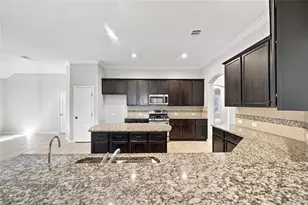 16510 Hamilton Pool Dr, Cypress, TX 77433 - Photo 15