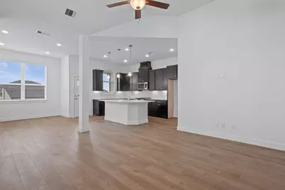 5214 Sage Hills Drive, Manvel, TX 77578 - Photo 9