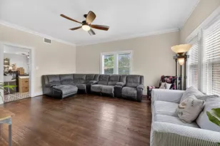 119 E Houston St, Refugio, TX 78377 - Photo 13