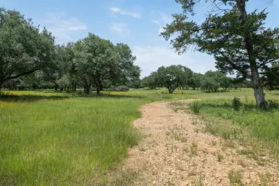 16204 Newberg Rd, Cat Spring, TX 78933 - Photo 25