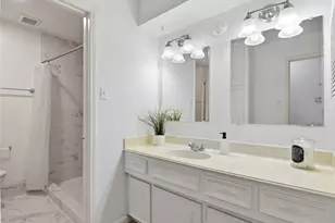 9211 Benning Dr, Houston, TX 77031 - Photo 41