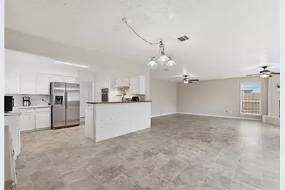 9211 Benning Drive, Houston, TX 77031 - Photo 17