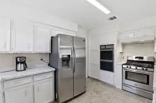 9211 Benning Dr, Houston, TX 77031 - Photo 23