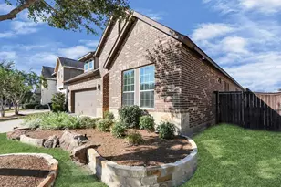 2211 Tonkawa Trl, Katy, TX 77493 - Photo 7