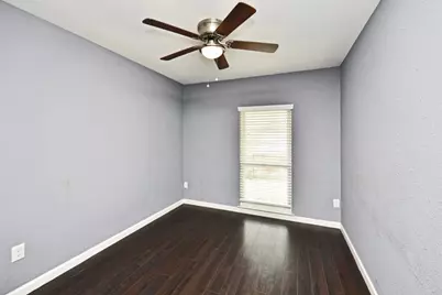 1310 Barrowgate Drive, Sugar Land, TX 77498 - Photo 29