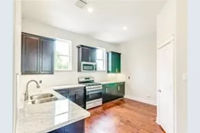 728 Link Road, Houston, TX 77009 - Photo 11