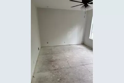 100 Litchfield Lane, Houston, TX 77024 - Photo 13