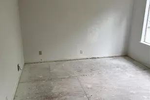 100 Litchfield Ln, Houston, TX 77024 - Photo 13