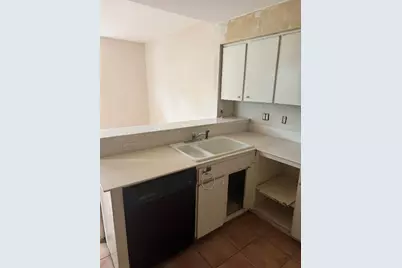 100 Litchfield Lane, Houston, TX 77024 - Photo 9