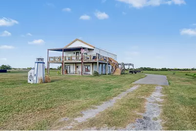 201 Turtle Bay Cove, Palacios, TX 77465 - Photo 3