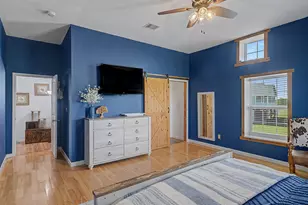 201 Turtle Bay Cove, Palacios, TX 77465 - Photo 17