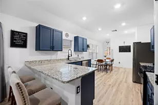 10417 Pineland Dr, Conroe, TX 77378 - Photo 15