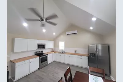 238 Ladyfish Road, Palacios, TX 77465 - Photo 3