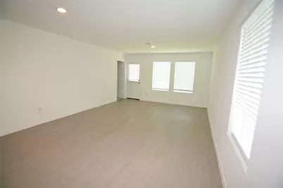 26926 Dalmatian Bellflower Drive, Katy, TX 77493 - Photo 3