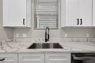 15038 Wunderlust Ln, Houston, TX 77069 - Photo 11