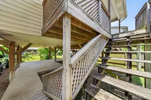 522 Oklahoma Ave, Bacliff, TX 77518 - Photo 21
