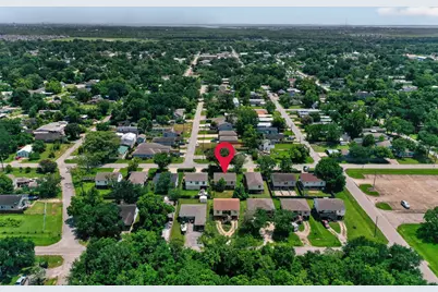 522 Oklahoma Avenue, Bacliff, TX 77518 - Photo 33