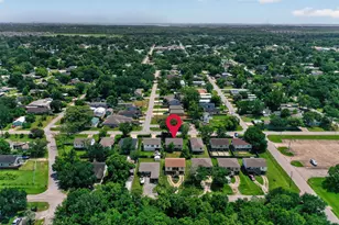 522 Oklahoma Ave, Bacliff, TX 77518 - Photo 33