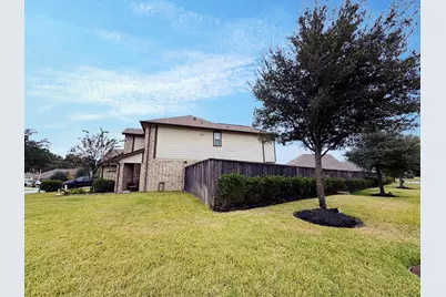 2806 Bretton Woods Drive, Conroe, TX 77301 - Photo 23