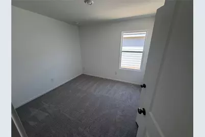 346 Lucia, Cleveland, TX 77327 - Photo 5