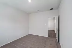 4009 Bronco Sta Ln, League City, TX 77573 - Photo 13