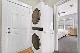 4801 Avenue Q, Galveston, TX 77551 - Photo 17