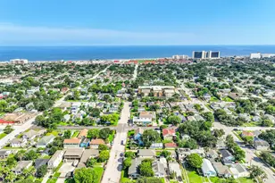 4801 Avenue Q, Galveston, TX 77551 - Photo 33