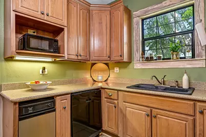 4801 Avenue Q, Galveston, TX 77551 - Photo 15