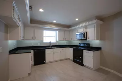 16042 Bear Hill Drive, Houston, TX 77084 - Photo 15