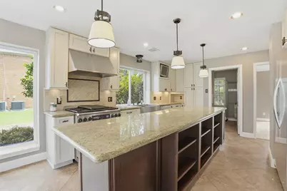 4410 Wickford Circle, Sugar Land, TX 77479 - Photo 9