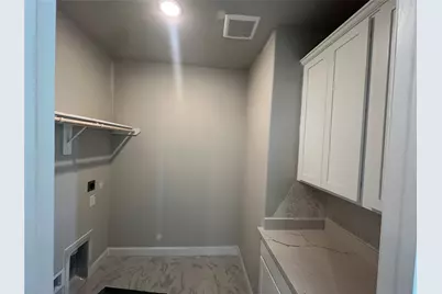 136 Peninsula Point Drive, Montgomery, TX 77356 - Photo 15