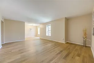 351 N Post Oak Ln, Houston, TX 77024 - Photo 5