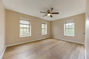 351 N Post Oak Ln, Houston, TX 77024 - Photo 19