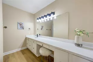 351 N Post Oak Ln, Houston, TX 77024 - Photo 13