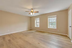 351 N Post Oak Ln, Houston, TX 77024 - Photo 11