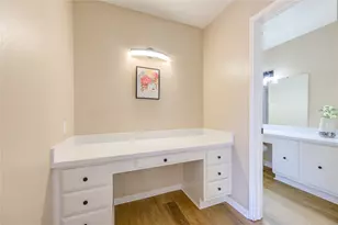 351 N Post Oak Ln, Houston, TX 77024 - Photo 15