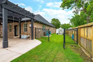 4004 Peck St, Santa Fe, TX 77517 - Photo 39