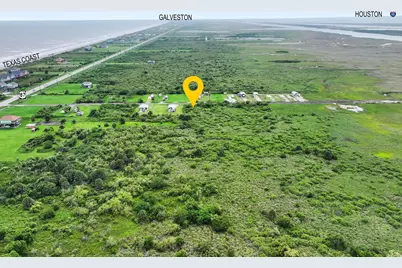 1054 Canal, Gilchrist, TX 77617 - Photo 15