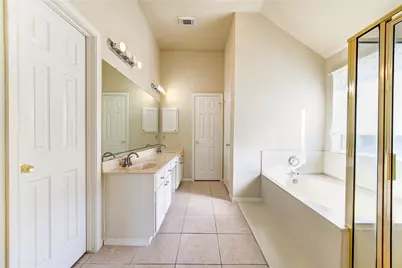 13030 Richmond Avenue, Houston, TX 77082 - Photo 11