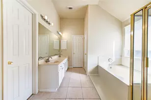 13030 Richmond Ave, Houston, TX 77082 - Photo 11