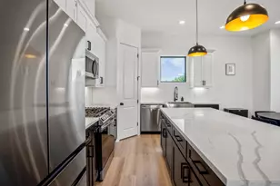 3705 Cortlandt St, Houston, TX 77018 - Photo 15