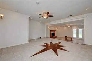 8515 Twelve Oaks Dr, Texas City, TX 77591 - Photo 11