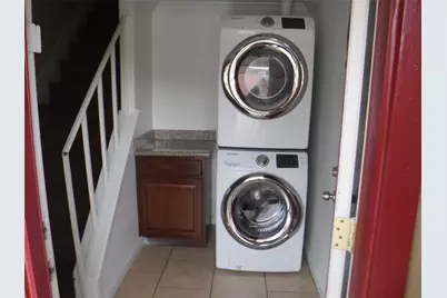 10110 Westview Drive #1008, Houston, TX 77043 - Photo 3