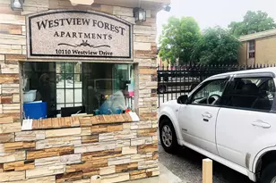 10110 Westview Dr, Houston, TX 77043 - Photo 1