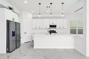 7203 Weyburn St, Houston, TX 77028 - Photo 5